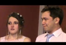 Танька до загсу не приїхала, весілля зірване. Я розrубилений вийшов на вулицю і неочікувано у кущах побачив дівчину…